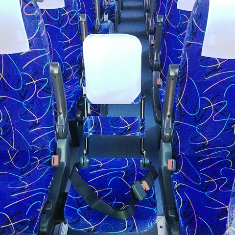 大型バス補助席